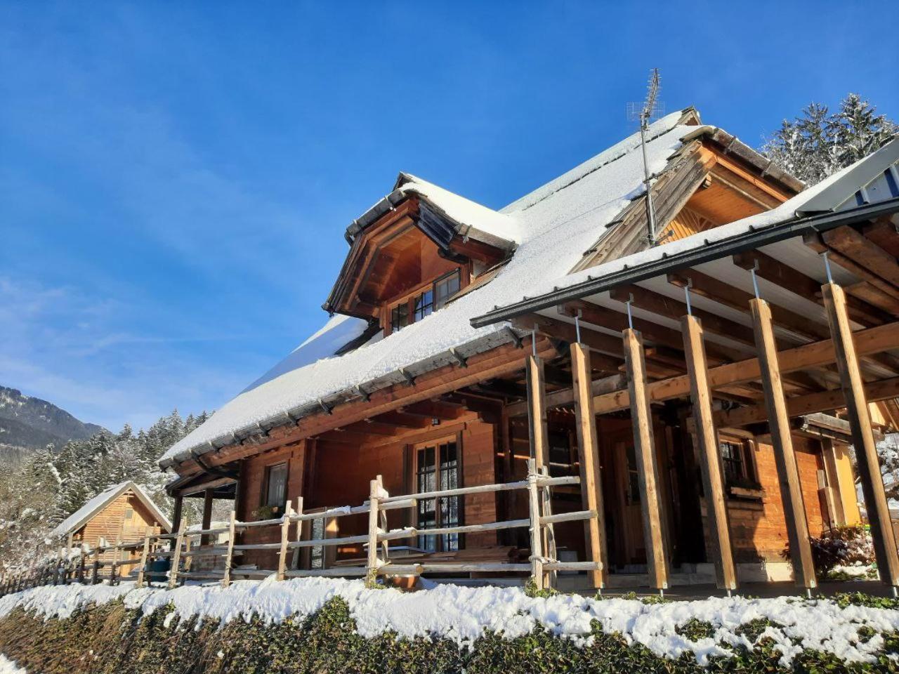 Eko Hisa Mozirje Villa Bagian luar foto